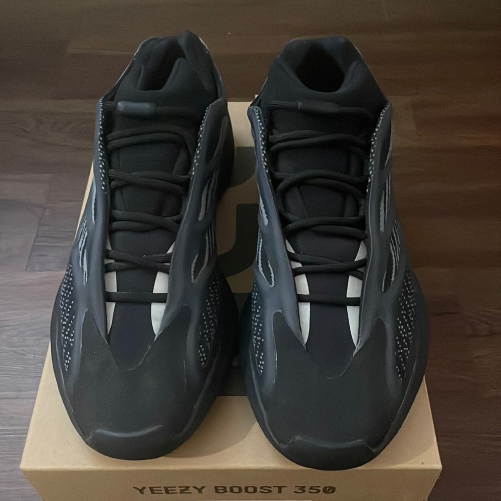 Authentic Yeezy 700 v3 dark glow